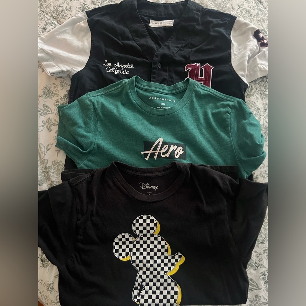 Hollister Black Top with White Script